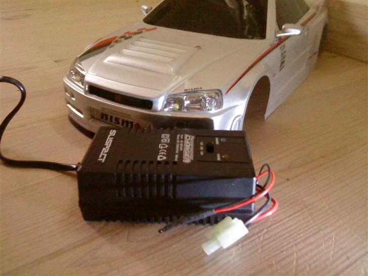 Bil HBX onroad  - Lader - Performance Charger 1.8 billede 9