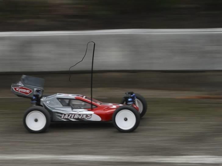 Buggy Kyosho Lazer ZX-5 billede 1