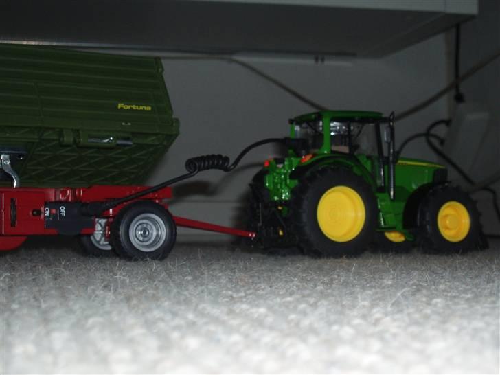 Maskiner John Deere 6920 S TILSAlG billede 4