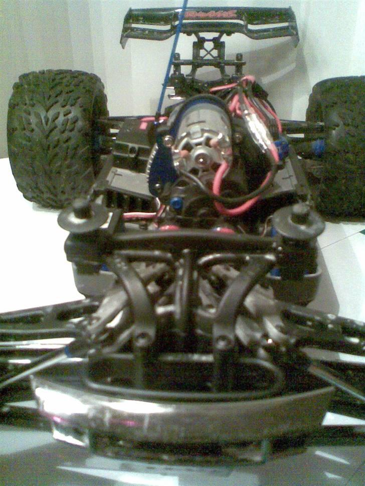 Bil e-revo - motor billede 10