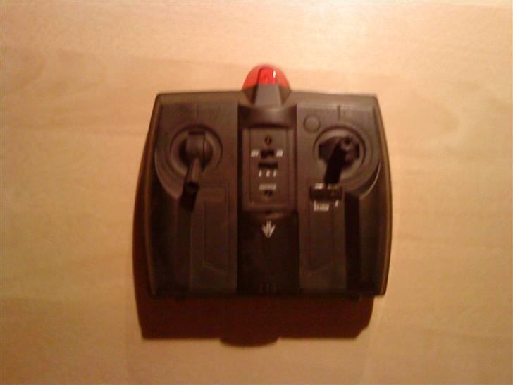 Helikopter Silverlit picooZ - controlern, det er IR lys det røde billede 6