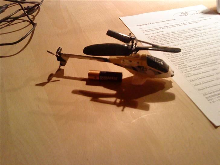 Helikopter Silverlit picooZ - helikopteren set fra siden billede 7