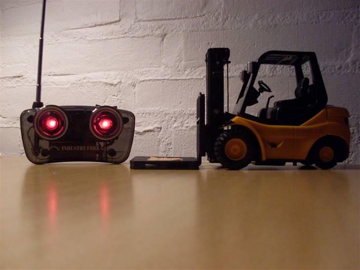 Maskiner Gaffeltruck billede 1