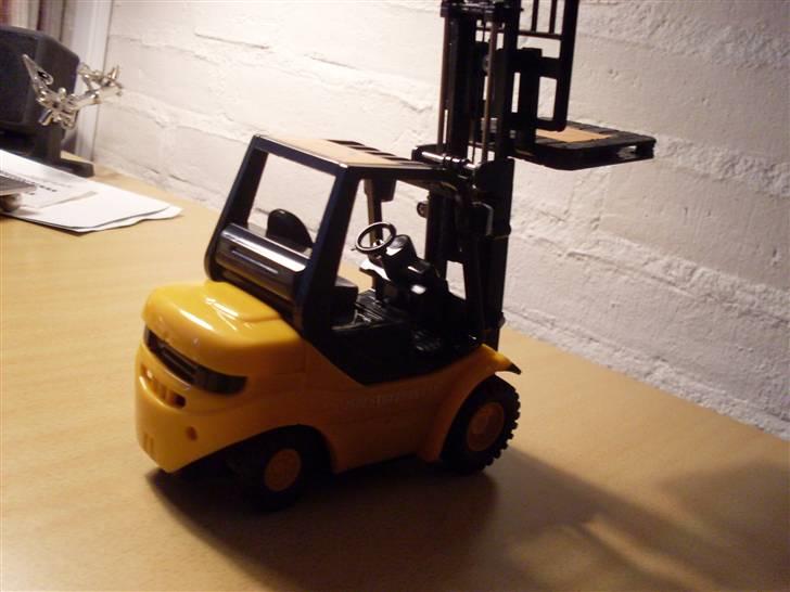 Maskiner Gaffeltruck billede 4