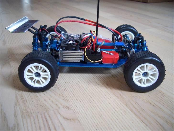 Off-Roader Team Associated (solgt) billede 1