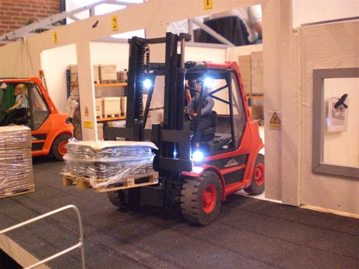Maskiner | Linde H50 gaffeltruck - Nyeste billede! billede 1
