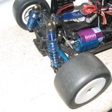 Buggy associated rc18t factory 