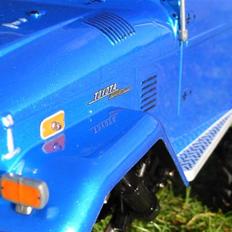 Off-Roader Tamiya CR-01 Landcruiser