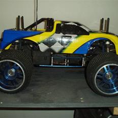 Truck Hobao Dominator