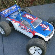 Buggy Kyosho Inferno ST  US