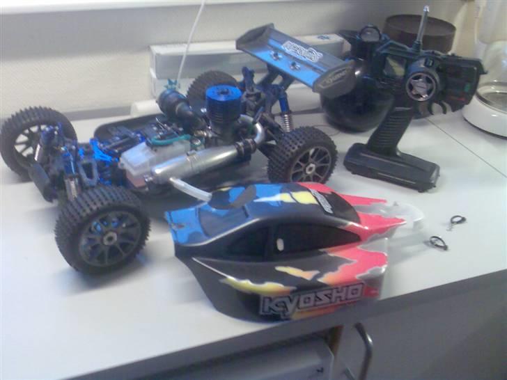 Buggy Kyosho Inferno 7,5 sport  billede 7