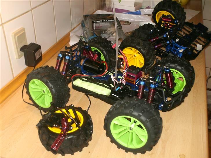 Bil HBX Xmissile 2008 billede 18