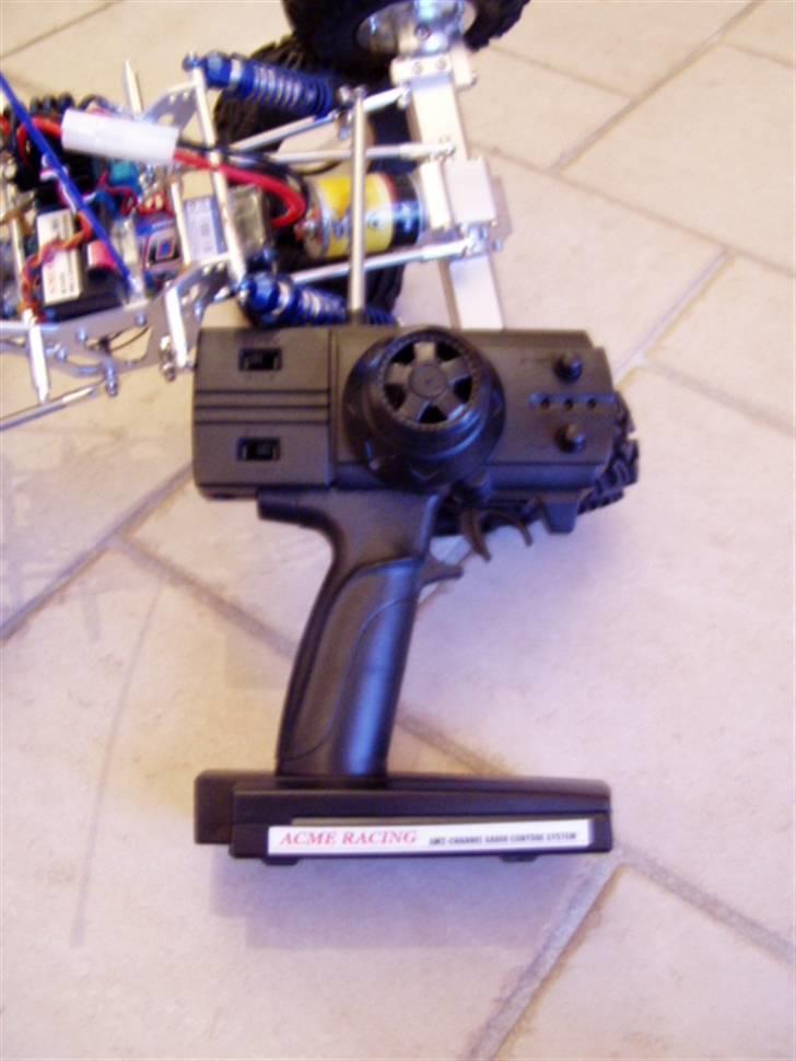 Off-Roader Acme Crawler - eneste minus er den billige radiostyring  billede 9