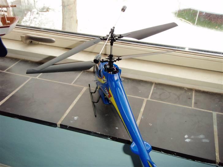 Helikopter Lama v4 billede 5