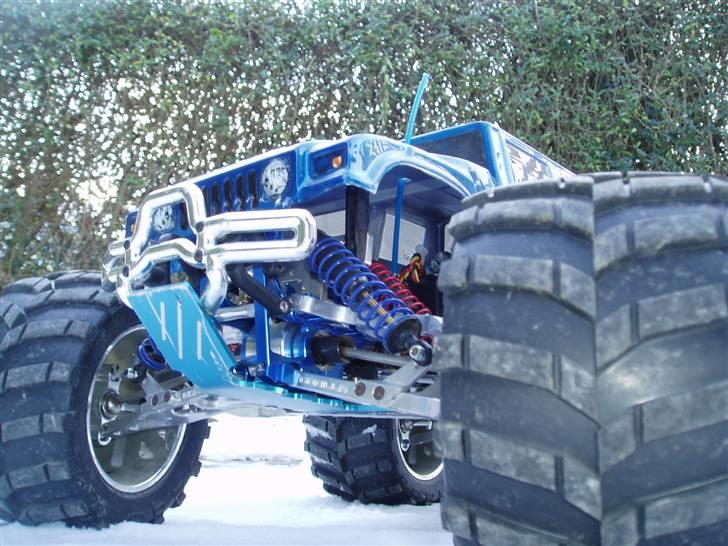 Truck Gorilla E-maxx  - Goirllamaxx´en med den tidligere karosse billede 19