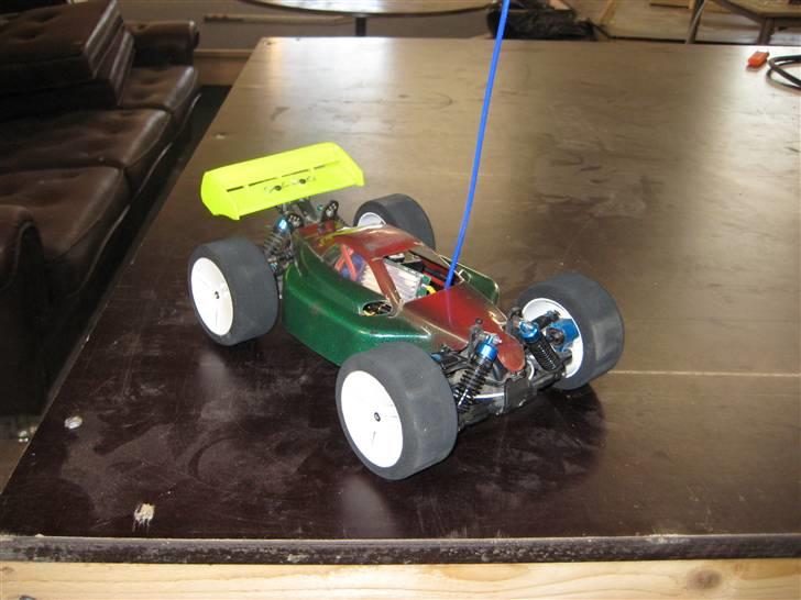 Buggy LRP Shark 18 Factor billede 10