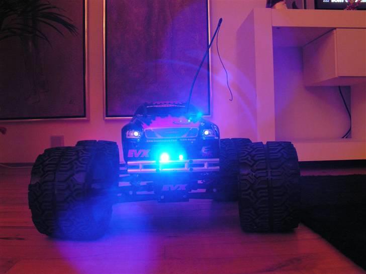 Off-Roader Traxxas E-maxx  billede 12