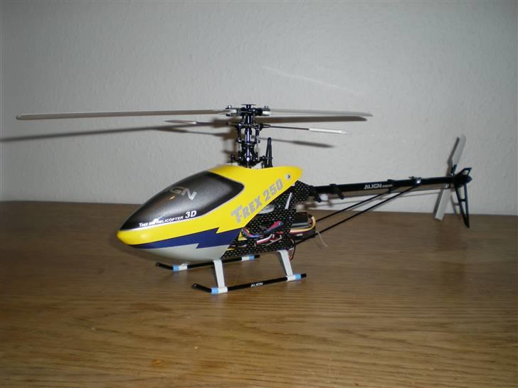 Helikopter T-rex 250 billede 3