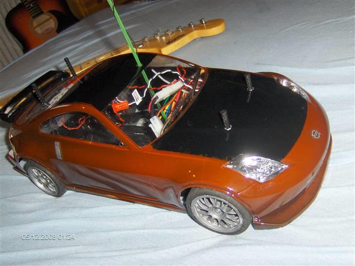 Bil Tamiya TT-01E Nissan 350Z billede 1