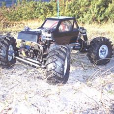 Off-Roader Kyosho Rock Force.
