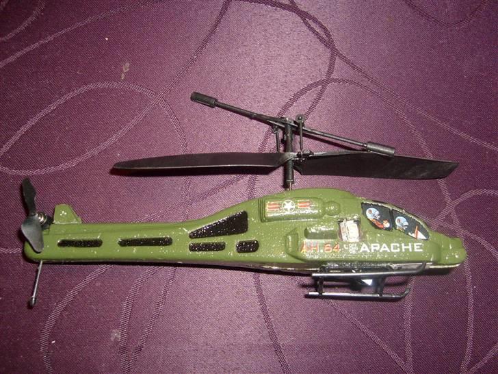 Helikopter AH.64-apache ``crashed`` billede 7