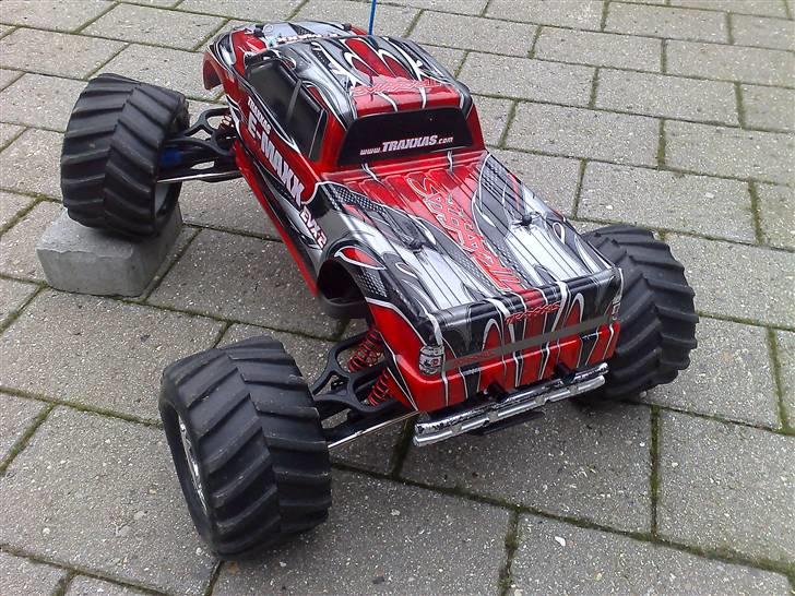 Off-Roader E-maxx ( Byttet) billede 10