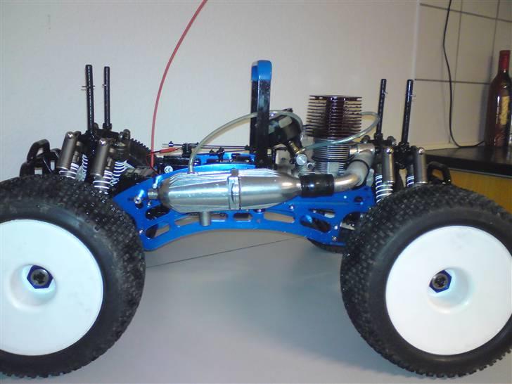 Off-Roader Cen Nemesis 7.7 billede 2