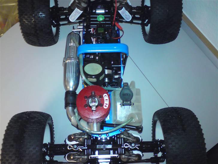 Off-Roader Cen Nemesis 7.7 billede 4