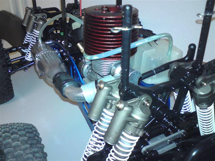 Off-Roader Cen Nemesis 7.7 billede 5