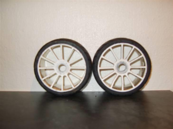Buggy kyosho inferno (solgt)7,5 billede 6