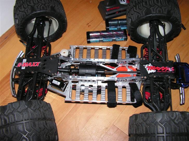 Off-Roader Traxxas E-maxx  billede 15