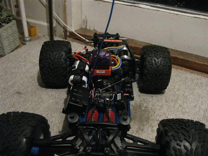 Truck E-revo *BYTTET* billede 7