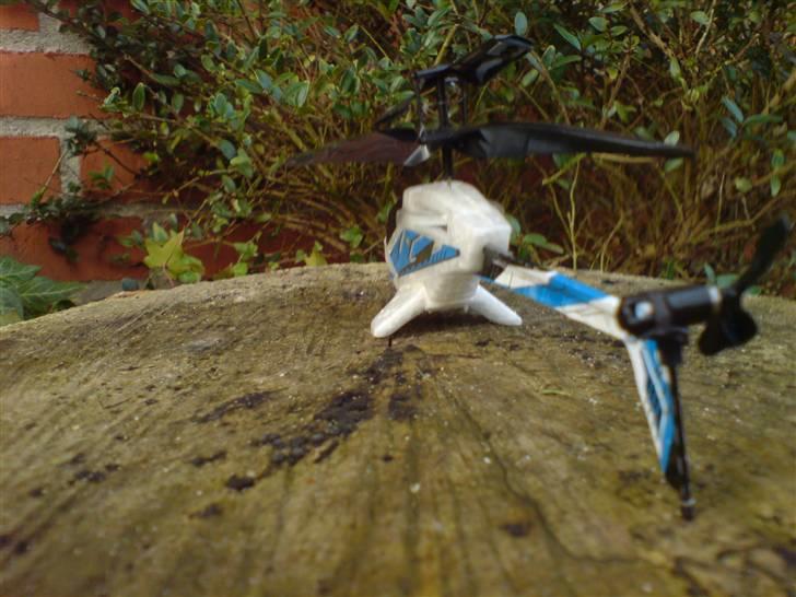 Helikopter Picooz - Bagfra billede 5