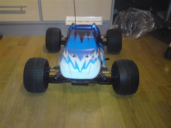 Off-Roader Nanda NRT-3 RTR TRUGGY - Før der kom klistermærker på og jeg skar foruden ud. billede 16