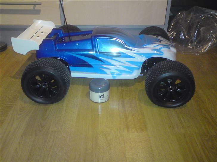 Off-Roader Nanda NRT-3 RTR TRUGGY - Før der kom klistermærker på og jeg skar foruden ud. billede 18