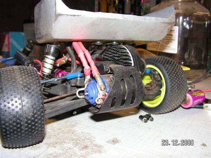 Buggy Assosiated b4 billede 11