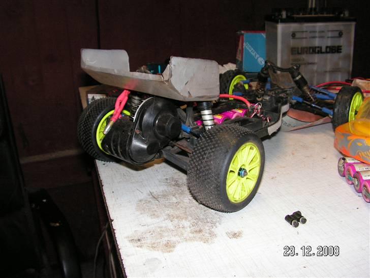 Buggy Assosiated b4 billede 12