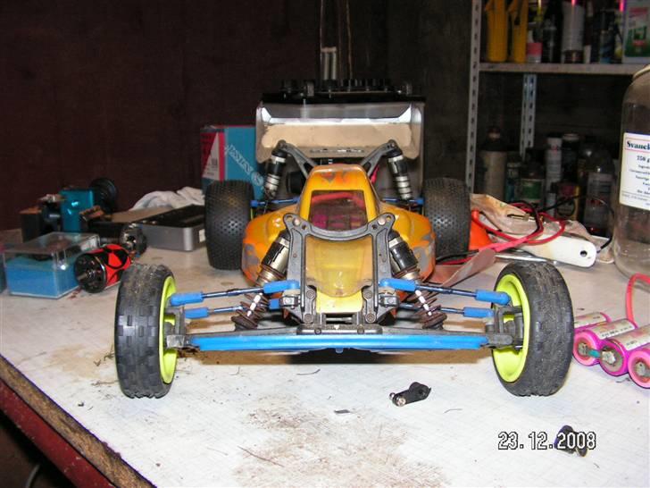 Buggy Assosiated b4 billede 13