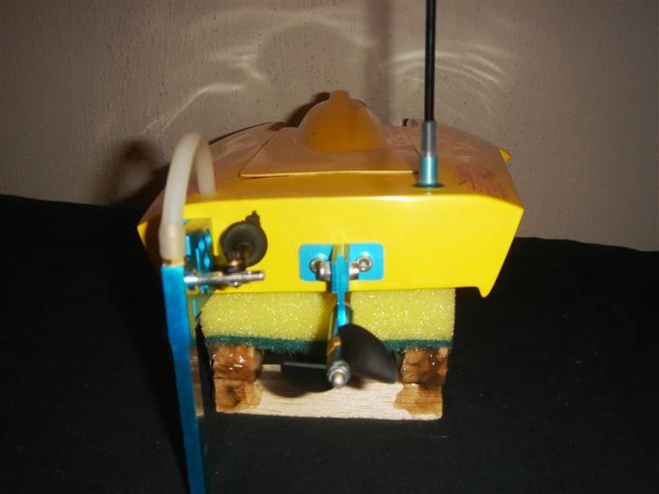 Båd PowerCat Mini Brushless billede 3