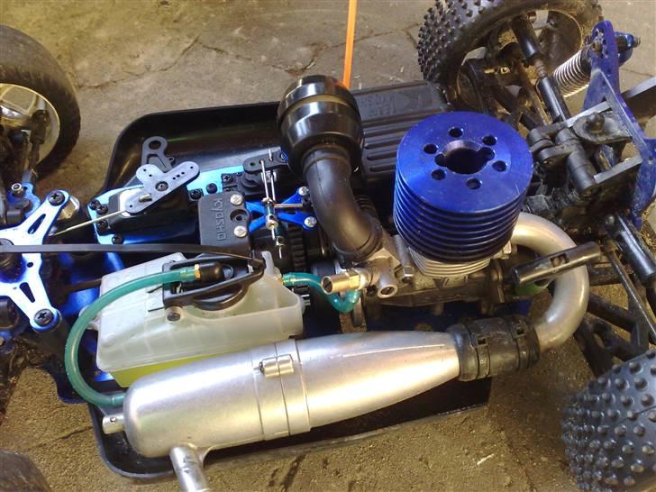 Buggy kyosho inferno mp 7.5 - bilen uden karossen,  billede 6