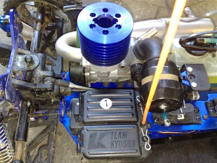 Buggy kyosho inferno mp 7.5 - Min 2.3 hk´s motor.  billede 8
