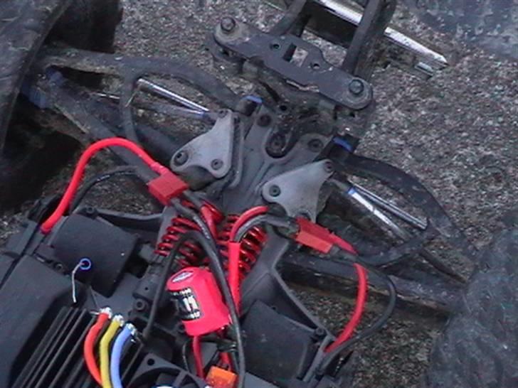 Bil E-Revo Brushless HV6.5  billede 9