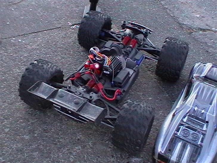 Bil E-Revo Brushless HV6.5  billede 10