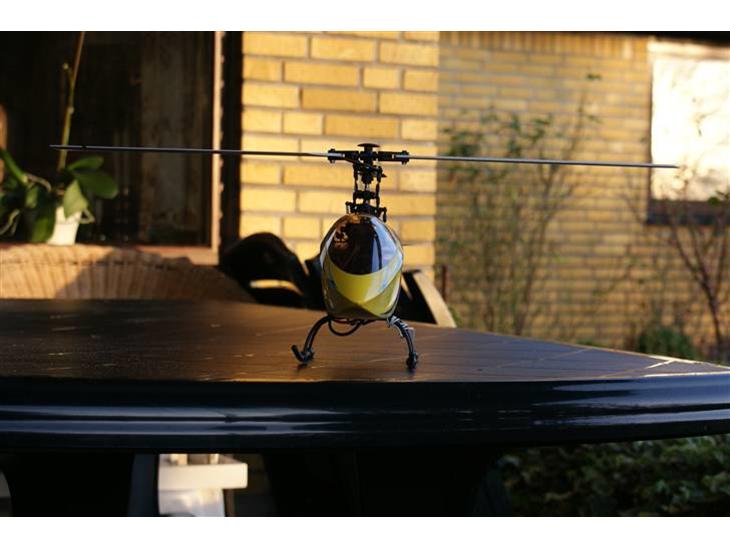 Helikopter ArtTech Tyhpoon billede 1