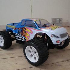 Off-Roader Brontosaurus 4x4 solgt
