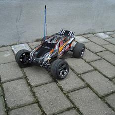 Off-Roader TraxxasRustler VXL SÆLGES