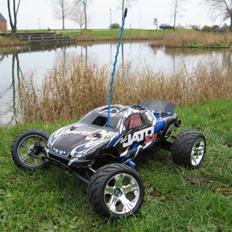 Off-Roader Traxxas Jato 3.3 SOLGT
