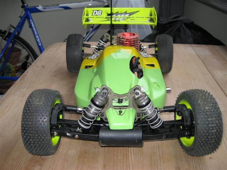 Buggy Hot Bodies D8 billede 3