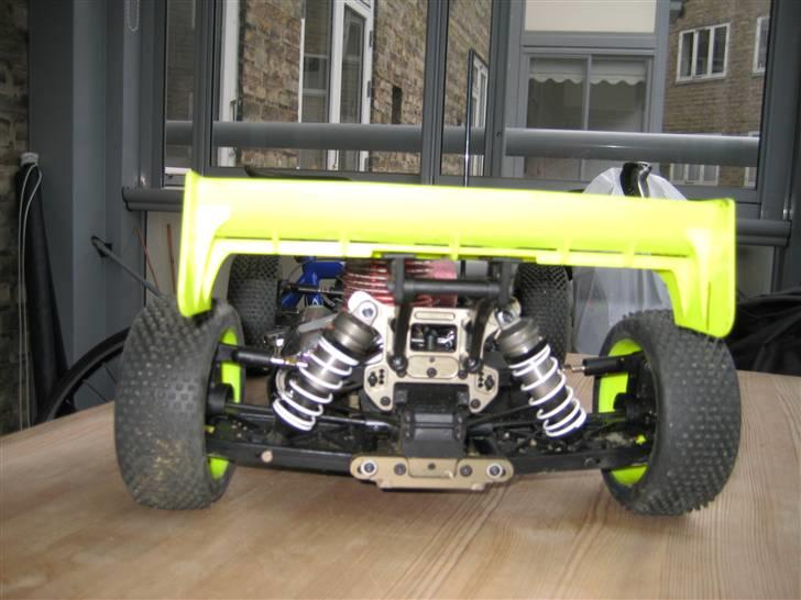 Buggy Hot Bodies D8 billede 4