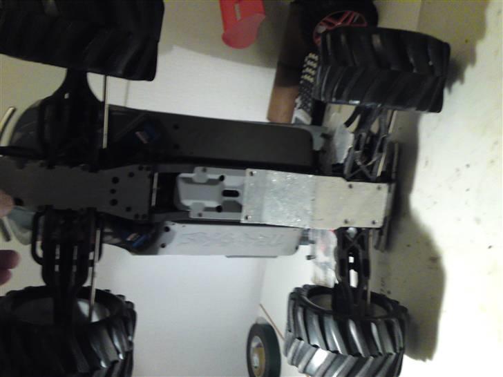 Off-Roader traxxas e-maxx 3905 solgt billede 2